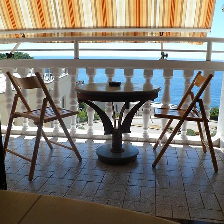 Milocer Apartment Sveti Stefan Buitenkant foto