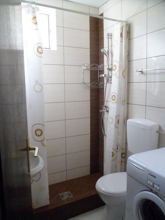 Milocer Apartment Sveti Stefan Buitenkant foto